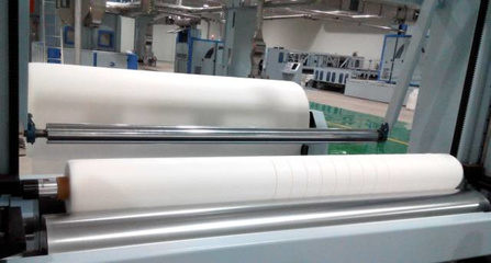 海斯摩爾榮獲“中國非織造布行業(yè)科技創(chuàng)新先進(jìn)企業(yè)”稱號(hào) SMS無紡布技術(shù)引領(lǐng)行業(yè)未來